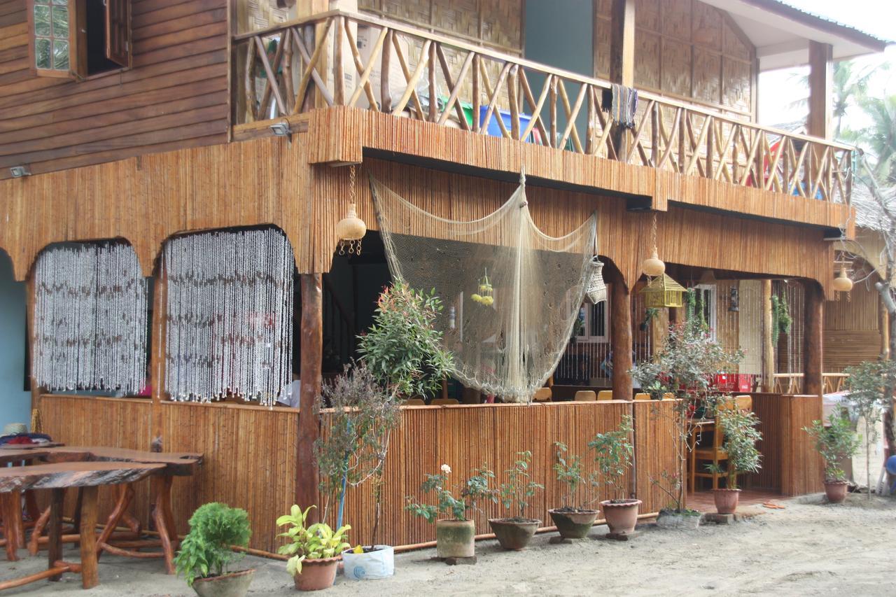 Soe Ko Ko Beach House & Restaurant Ngwesaung Exteriér fotografie