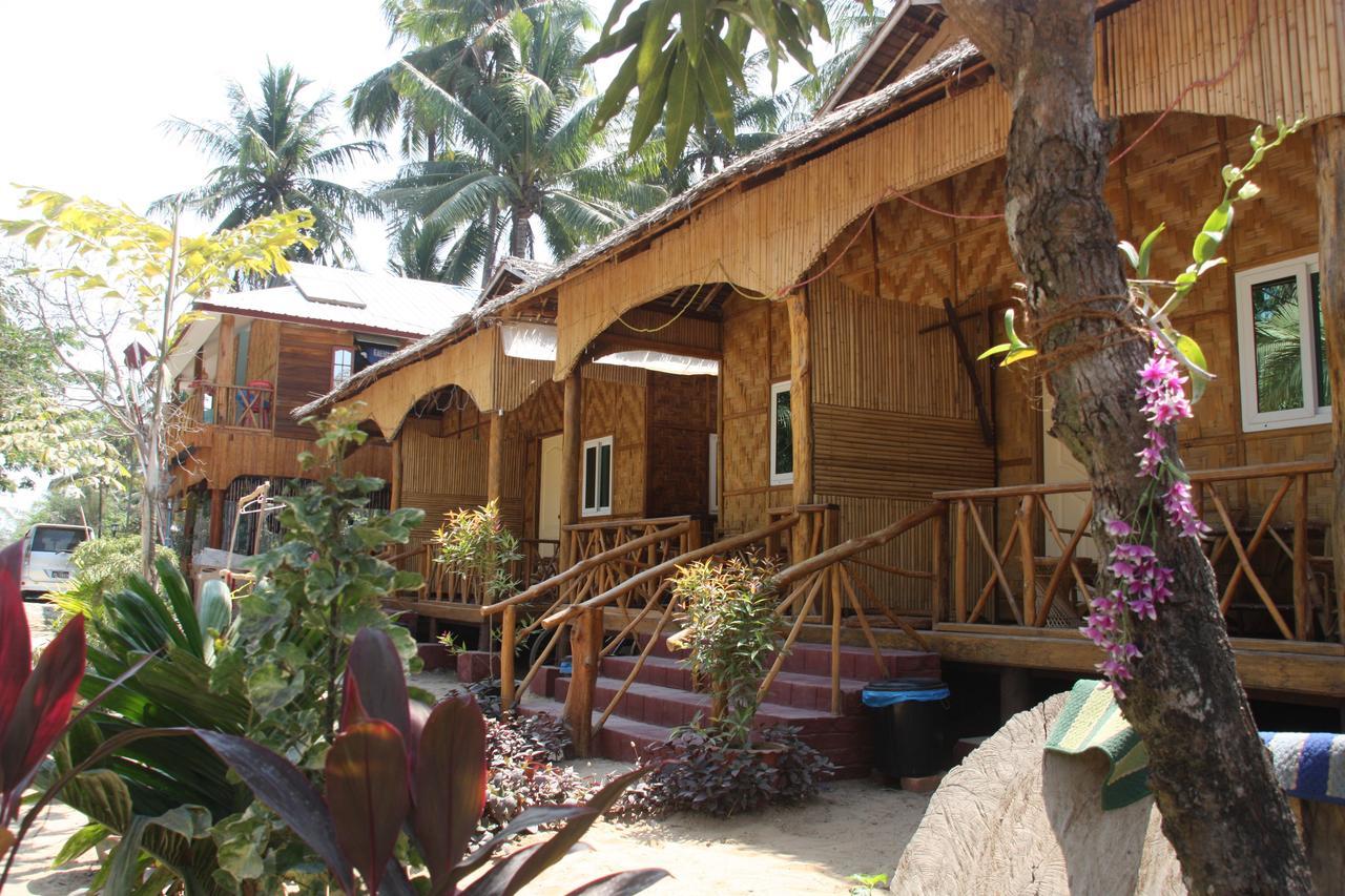 Soe Ko Ko Beach House & Restaurant Ngwesaung Exteriér fotografie