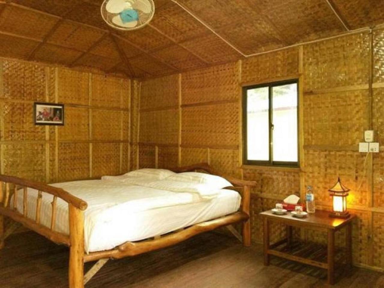 Soe Ko Ko Beach House & Restaurant Ngwesaung Exteriér fotografie
